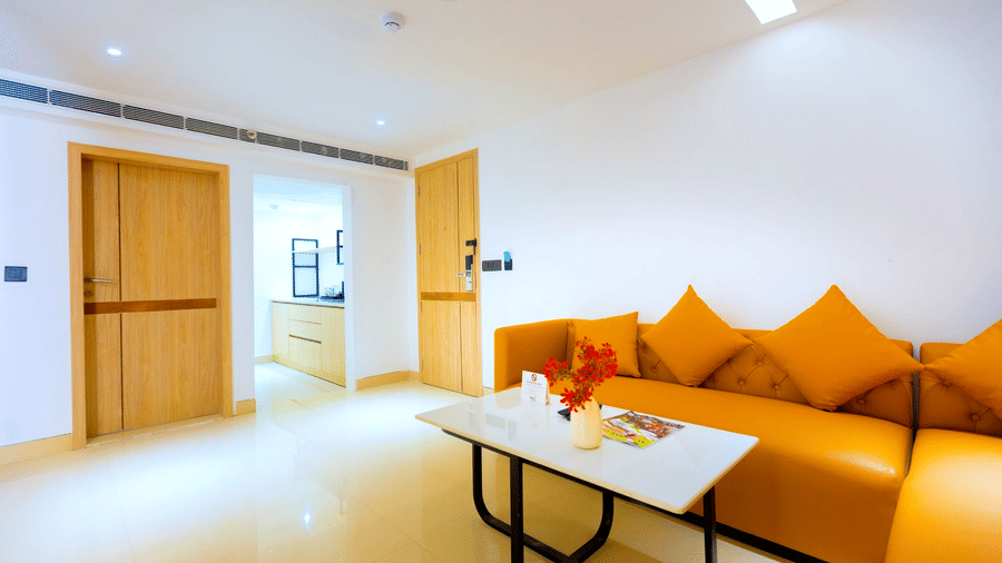 Family Room (14)