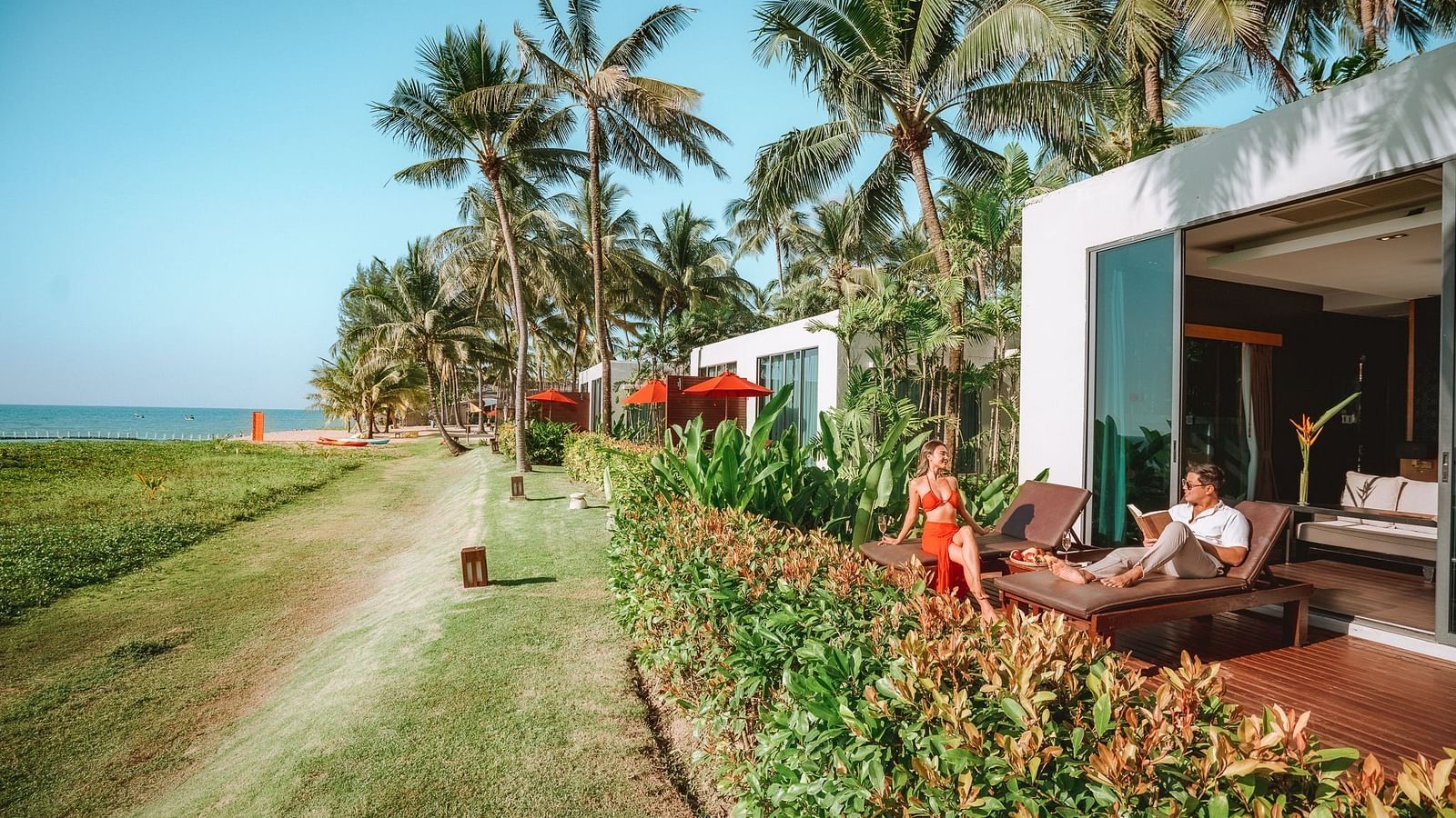 Oceanfront Villa 4