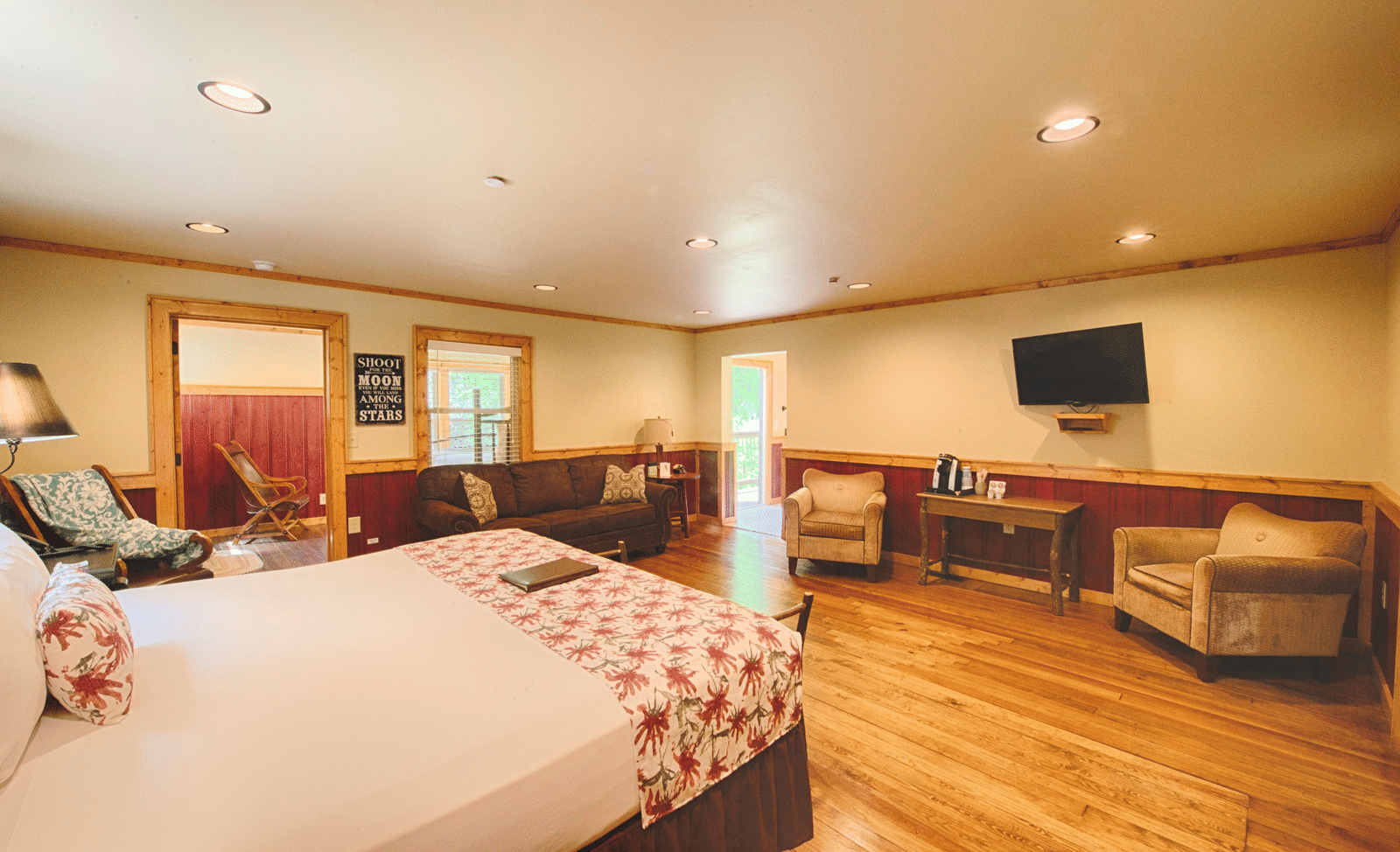 The Alcoa Two | Historic Tapoco Lodge