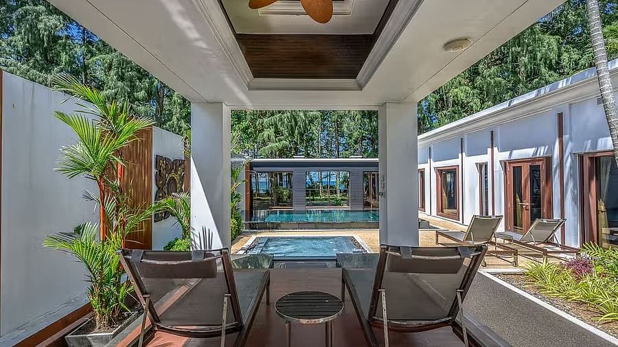 MDP-1Bedroom-Beachfront-Pool-Villa-Swimming-Pool (4)