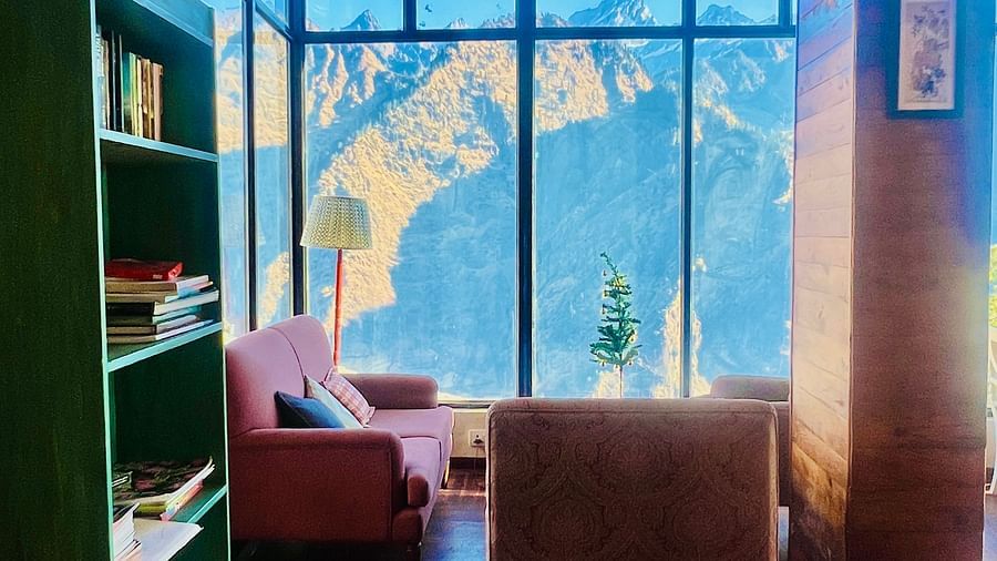 Image of sofas and views of the mountians | Faraway Cottages, Auli