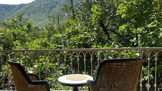 28-Rooms -Sit Out - Surya Bagh-2