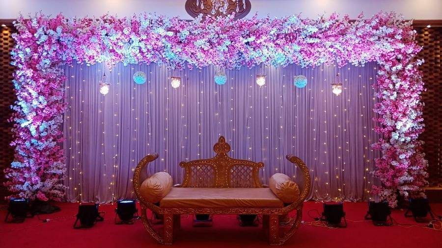 Banquet Hall at Kohinoor Lodge - Dadar Mumbai 6