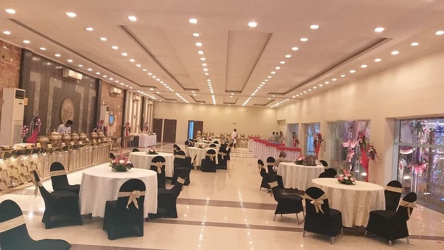 Banquet hall in Siliguri at Mittal Garden   5