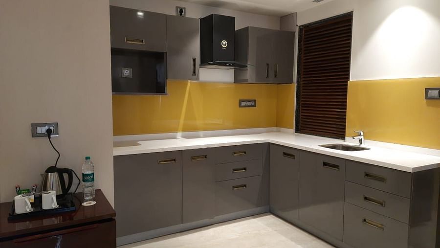 studio kitchen in Kota2