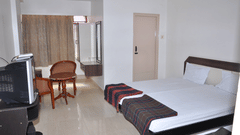 Hotel Maya Deluxe, MG Road, Secunderabad Secunderabad Deluxe Room Hotel Maya Deluxe MG Road Secunderabad 4