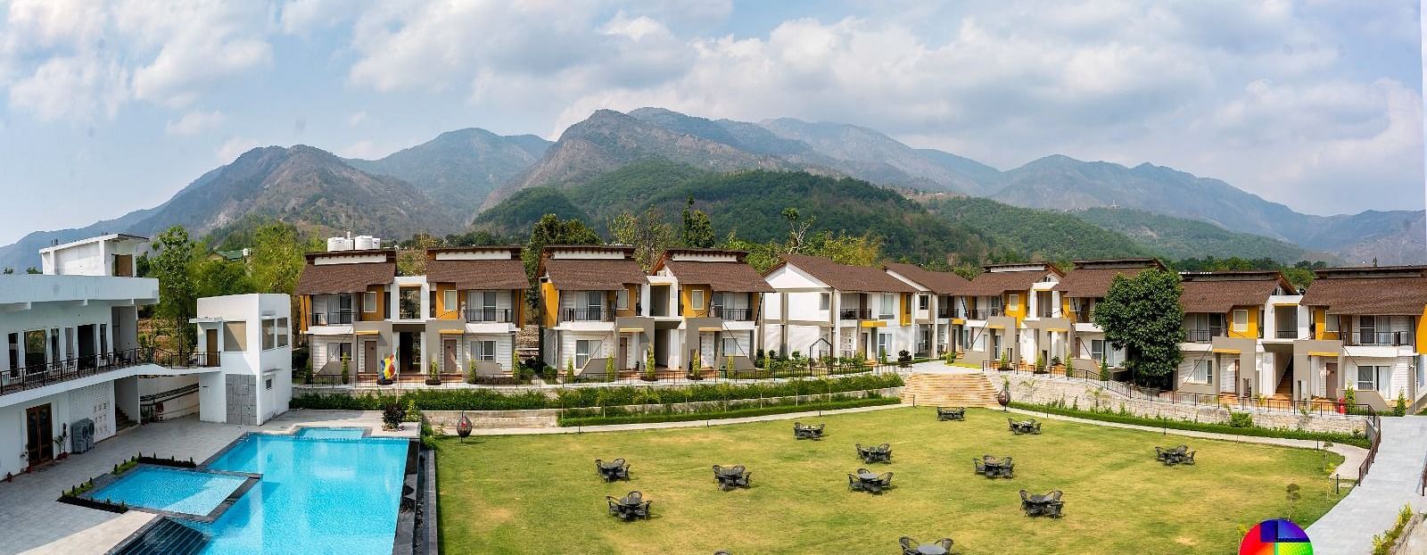 Shot of the lawn at the resort during a bright day.