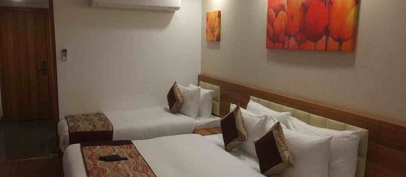 Jammu Hotel Family room ay0xnz