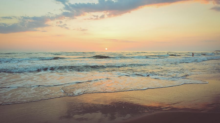 mumbai beach