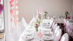banquet-candlesticks-chairs-2504974