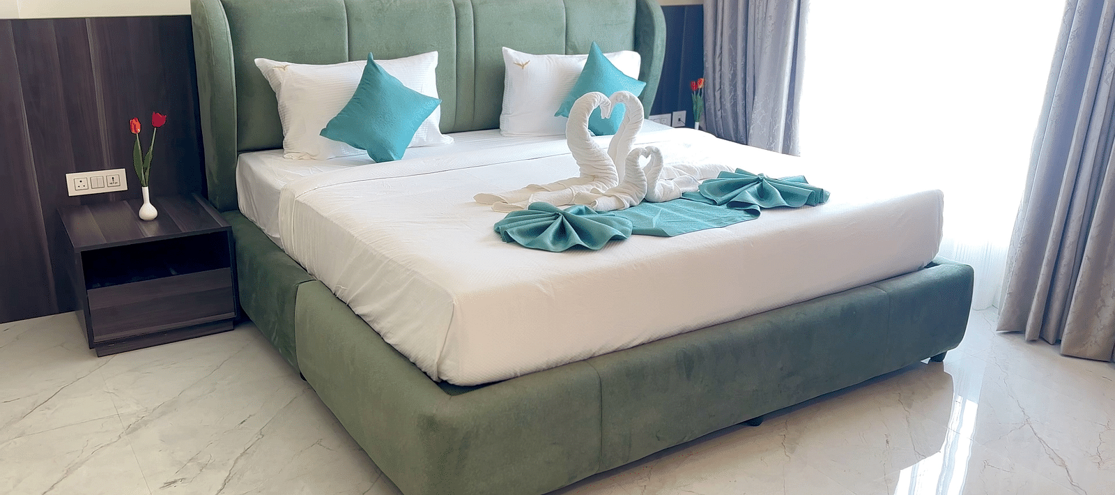 Skyline Suites