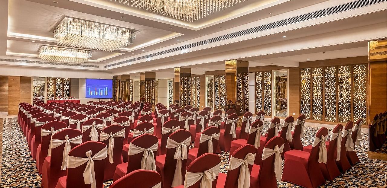 BANQUET HALL 1