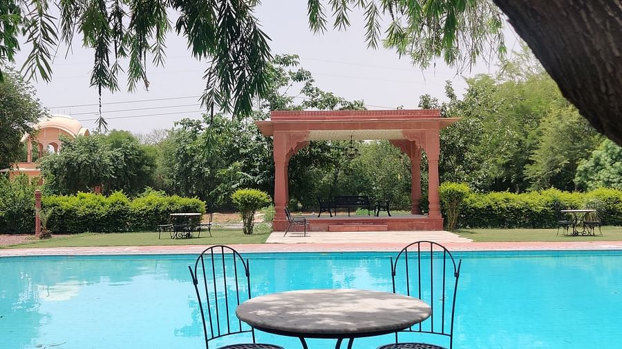 Pool