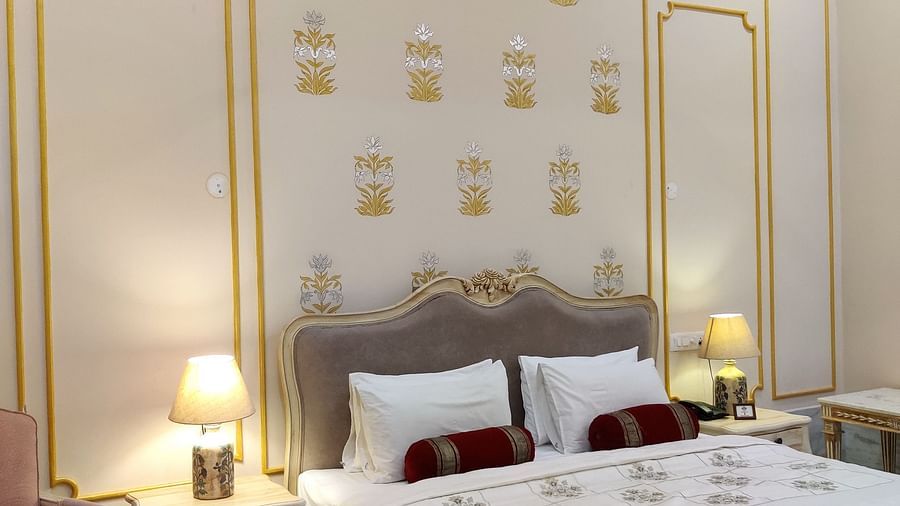 Room Type - Maharani Suite 18