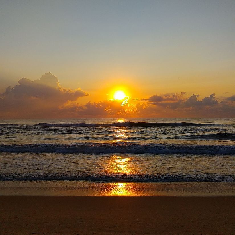 sunset on the beach - MGM Hotels and Resorts