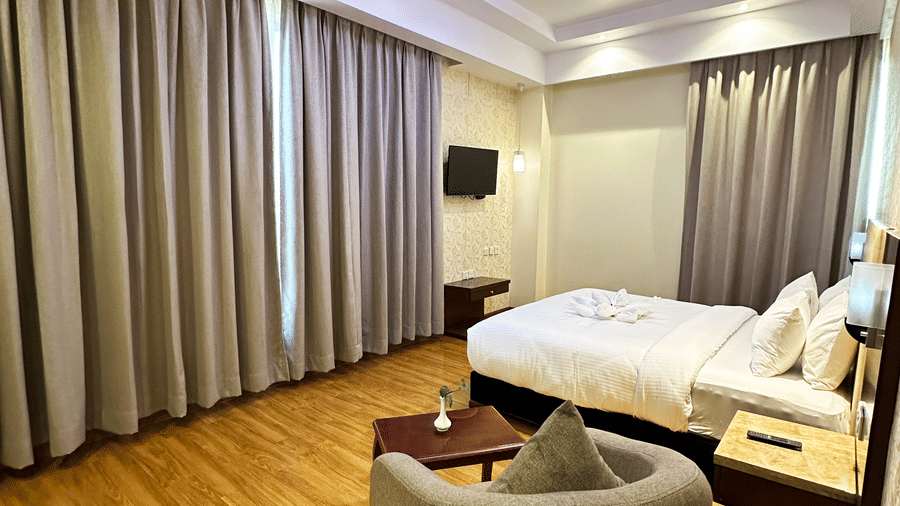 Suite Room Bedroom Entrance