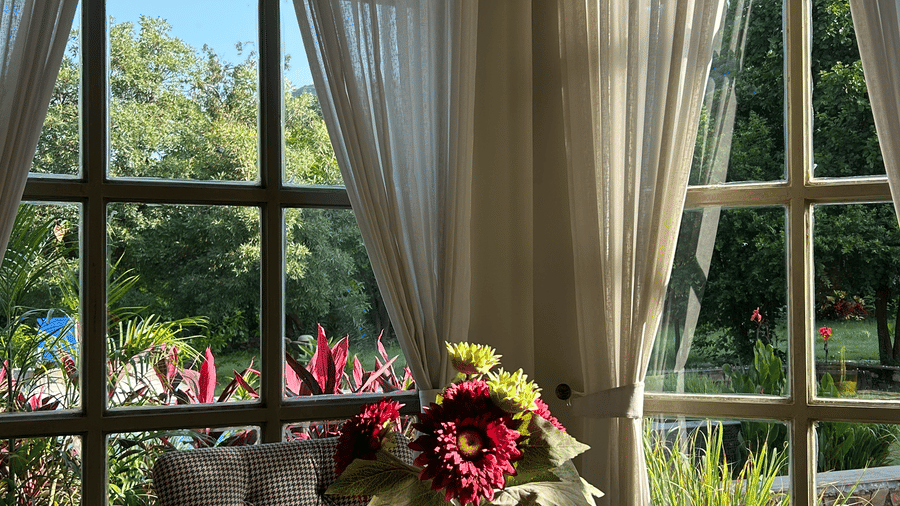 2-12-Living Room - Surya Bagh -16