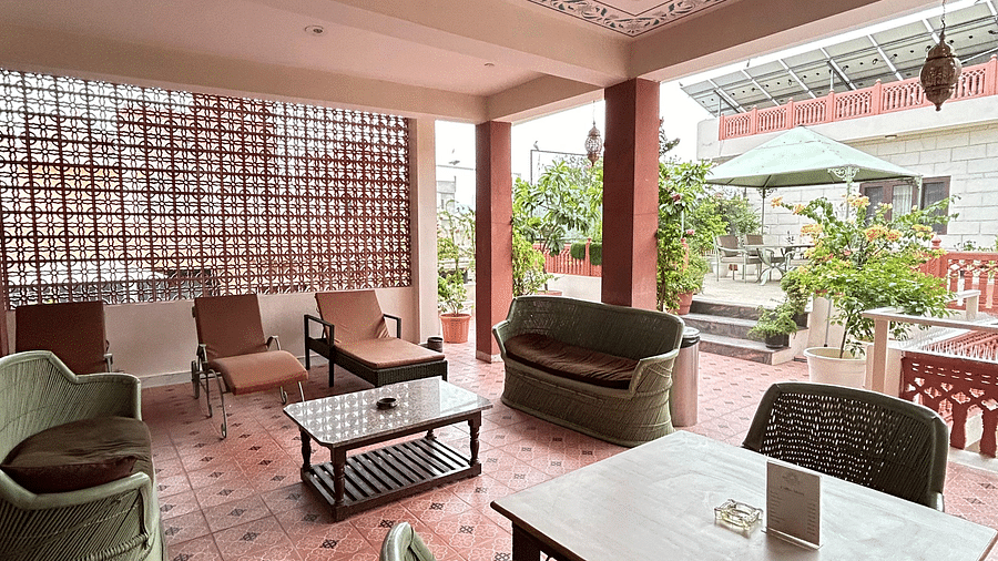 2 - Sit Out Patio - Terrace - Suryaa Villa Jaipur.jpeg