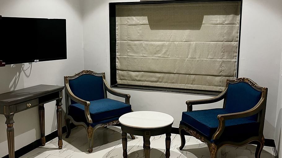 116 - Seating area