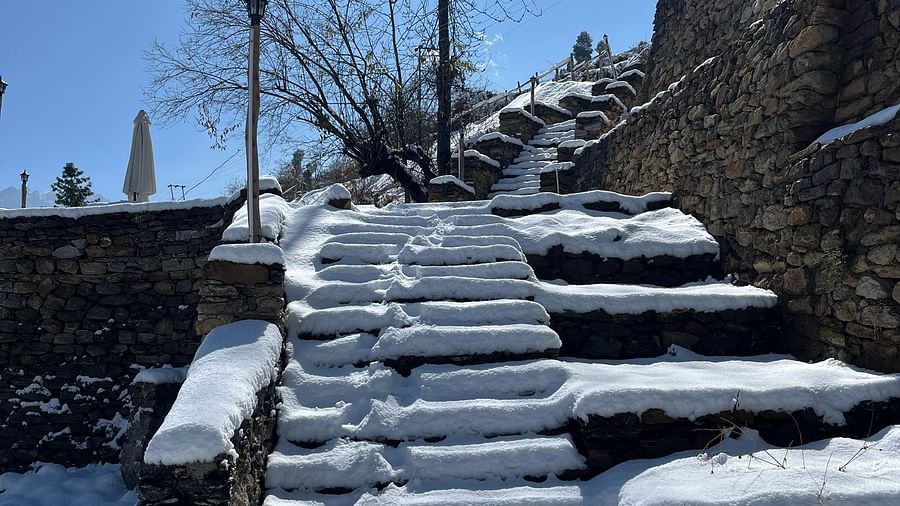 Image of stairs filled with snow | Faraway Cottages, Auli