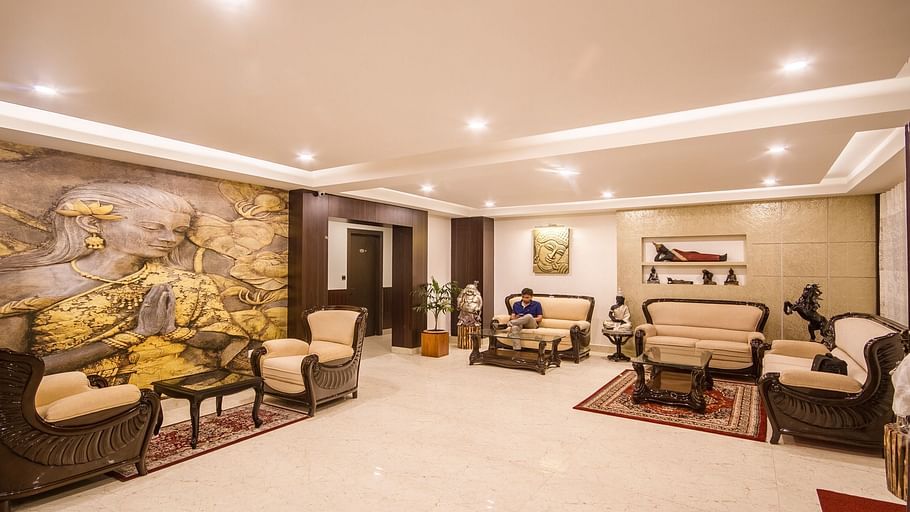 Lobby 06