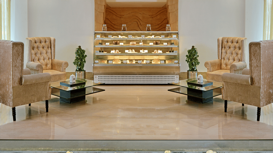 Restaurants in Mahipalpur, Taurus Sarovar Portico New Delhi, Restaurants near Delhi Airport
