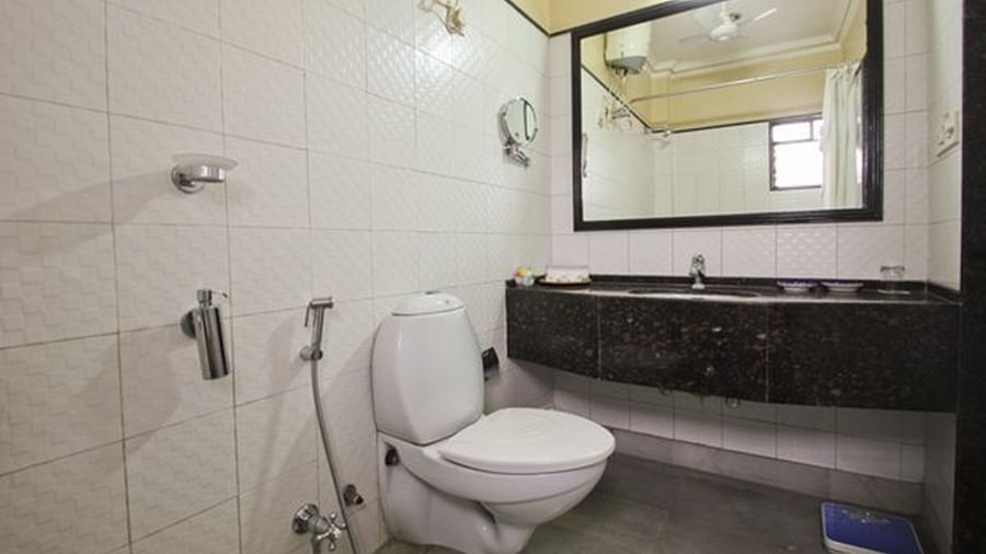 bathroom1