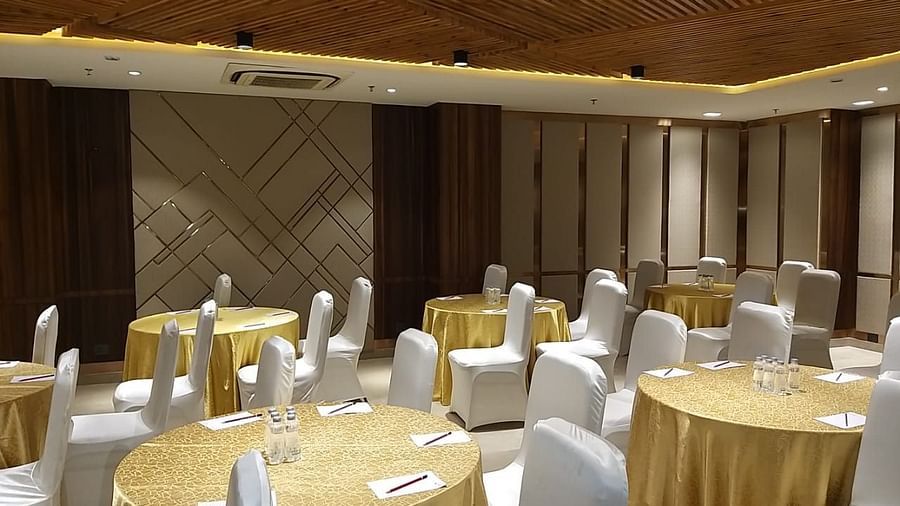 coral banquet hall in varanasi 22