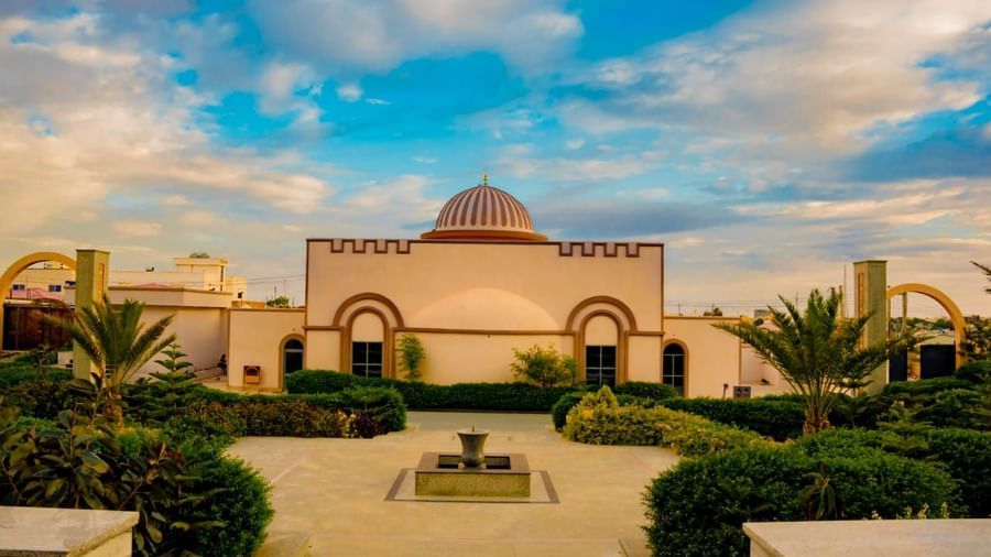 Frontal capture of landscaped courtyard leading to a Mosque at our hotel - Serene Sarovar Premiere Hargeisa