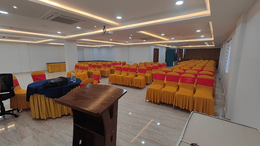Banquet hall at Hotel La Premier