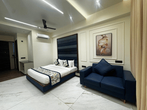 Lords Swastik Studio, Kodinar