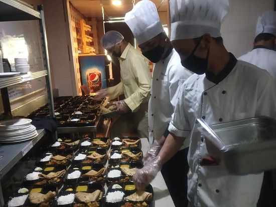 Pune 1