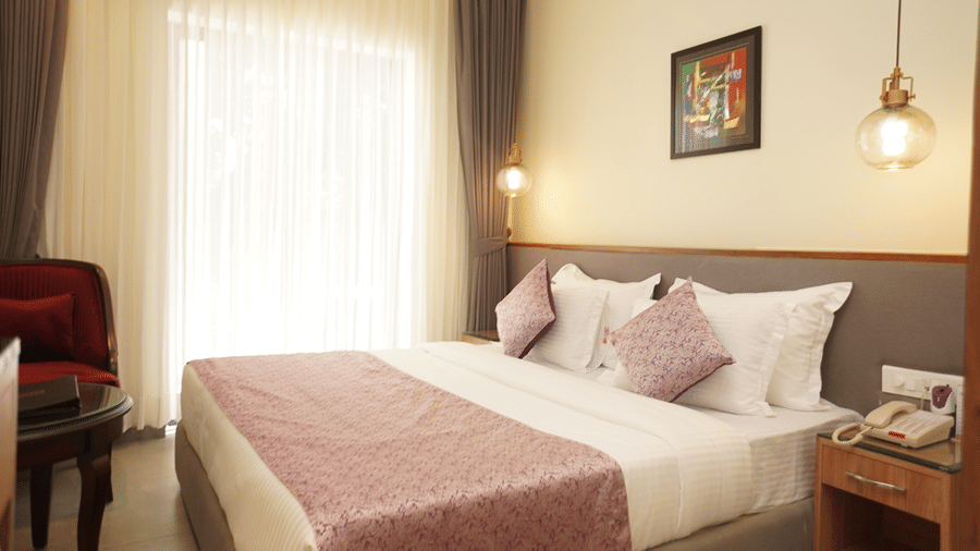 deluxe room (1)