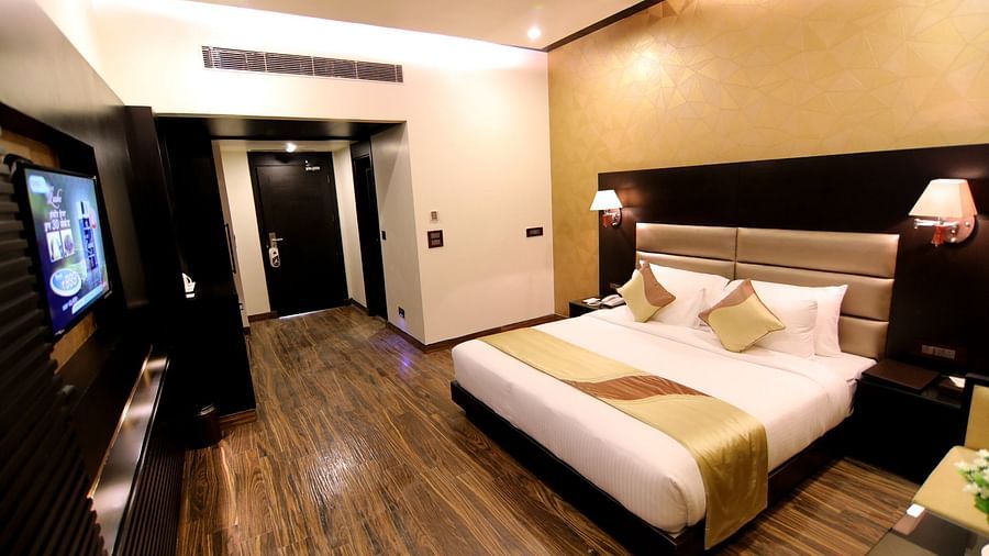 Superior Room featuring comfortable bedding and beautiful interiors