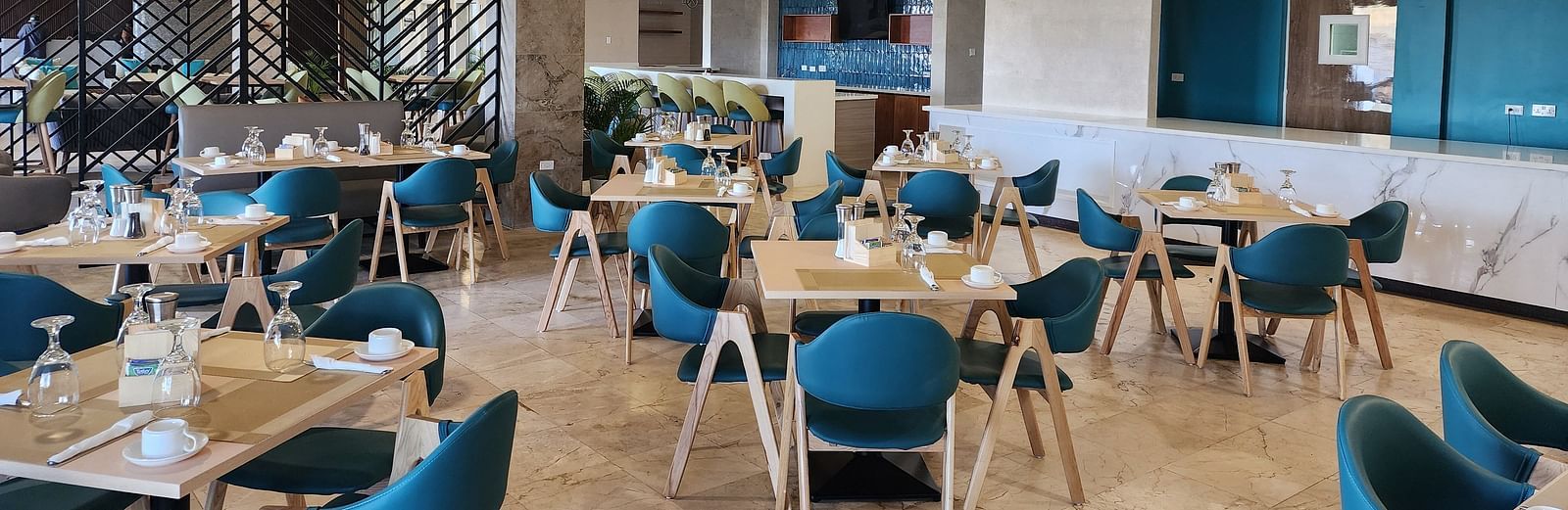 Alexander Dining in montego bay, jamaica with elegant seating and a welcoming ambience - Hotel 39, Jamaica