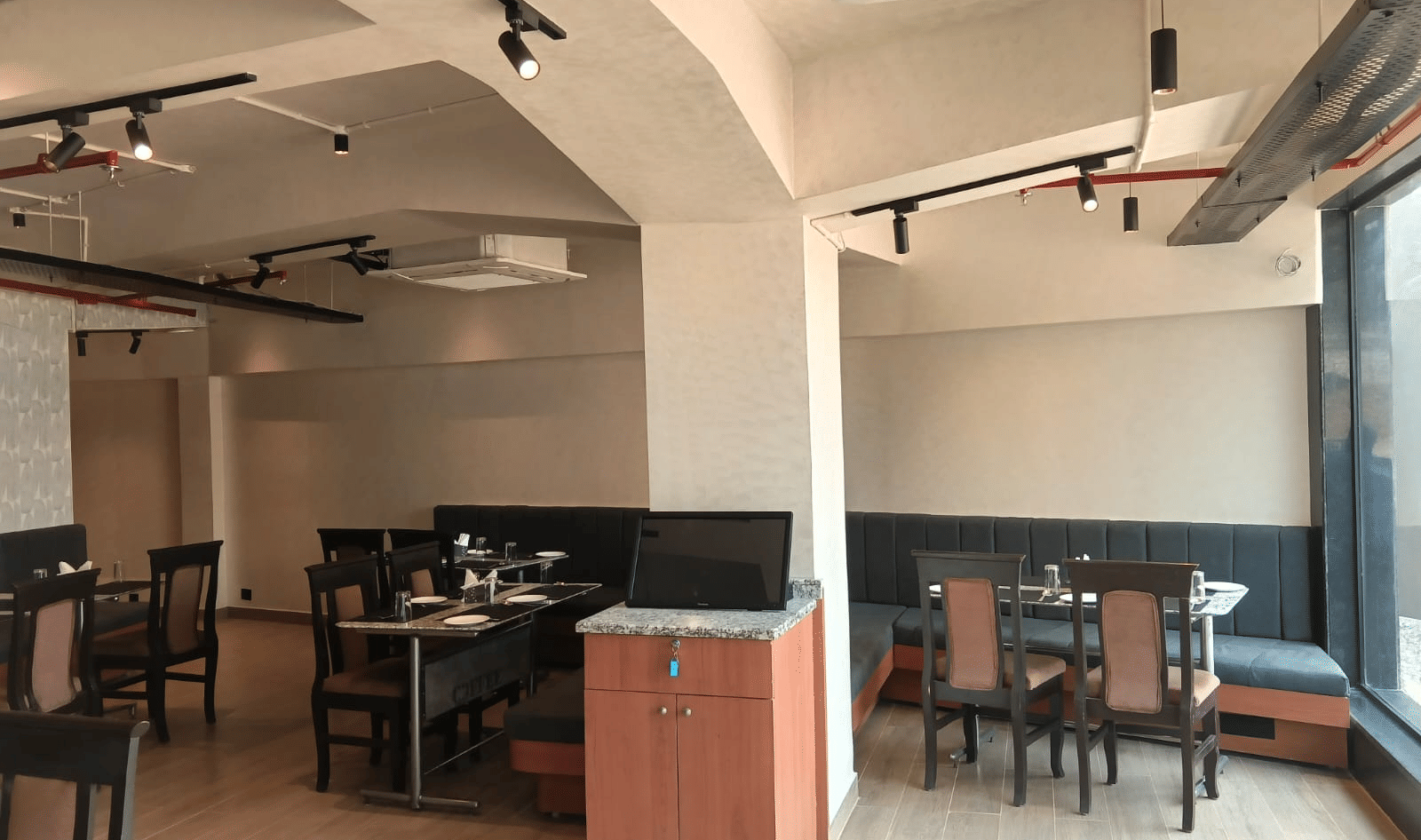 Restaurants 4