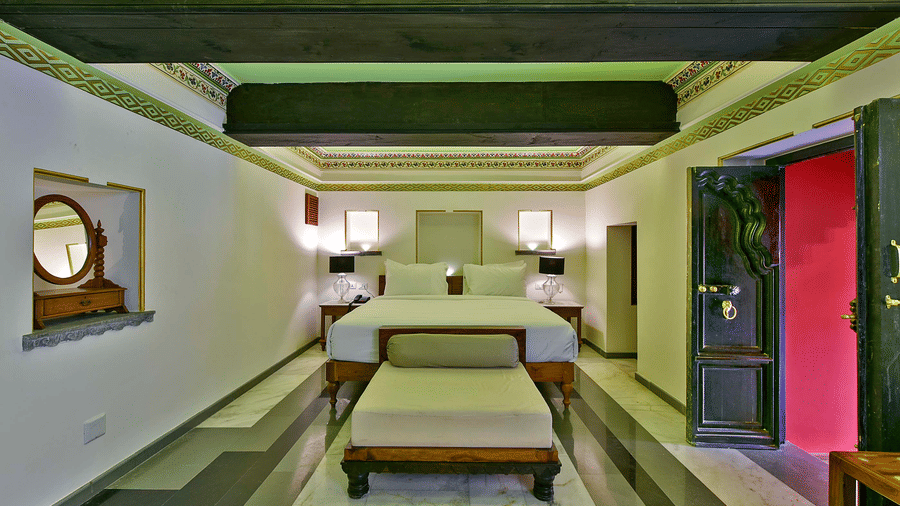 gogunda-palace-rooms-raj-mahal-two-bedroom-suites-08
