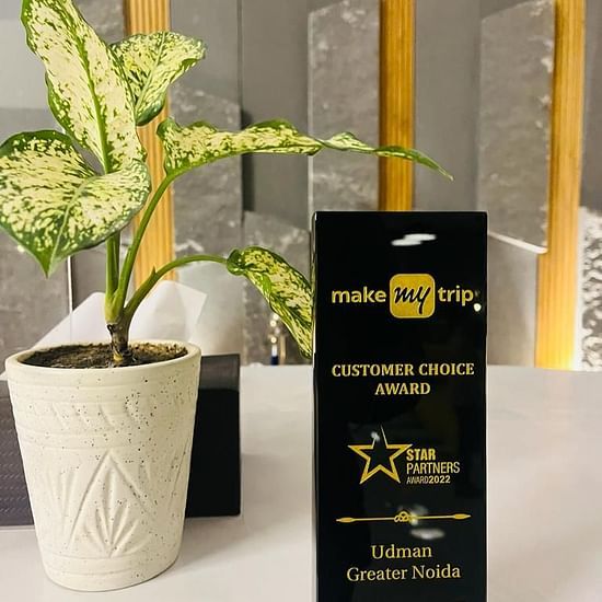 Make my trip Award Udman Hotel Greater Noida