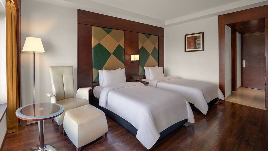 Executive Deluxe Room - Twin Bedroom (out-in)