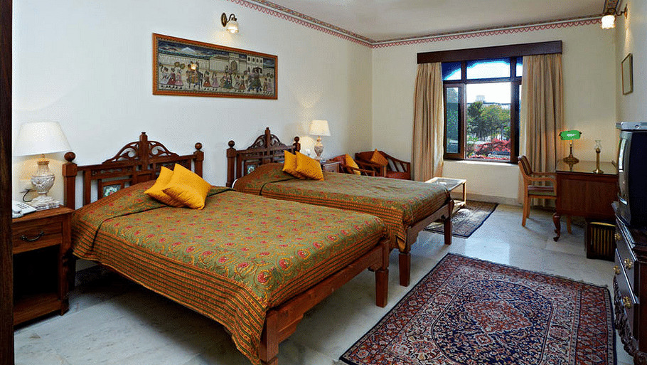 Deluxe Rooms Hotel Meghniwas Jaipur 2