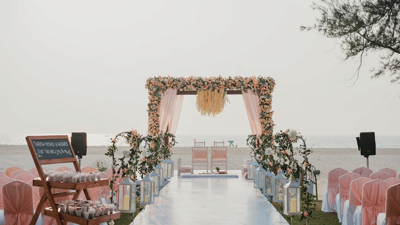 Ria-Sammys-Beach-Wedding-In-Goa-6