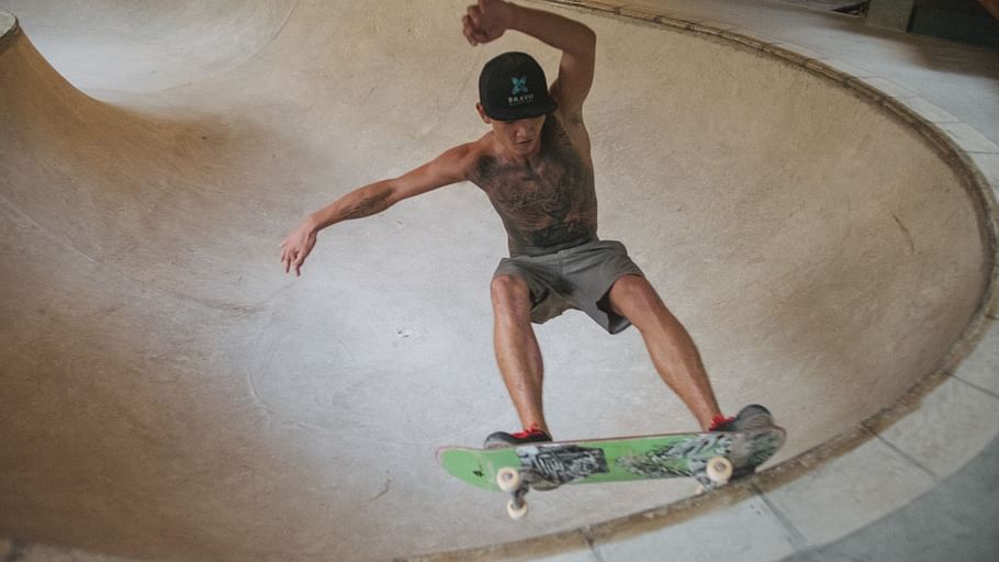 X-Bravo Bowl Skate-57