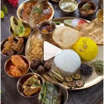The Mahabhoj Thali in Bhoomi restaurant at Vedic Village Spa Resort.