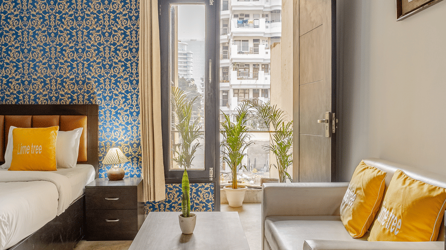 Entry door to balcony from the room at Lime Tree