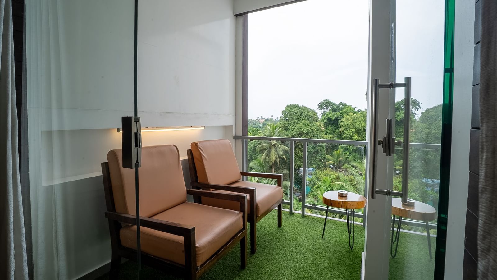Premium Suite Sea View Rooms (2)