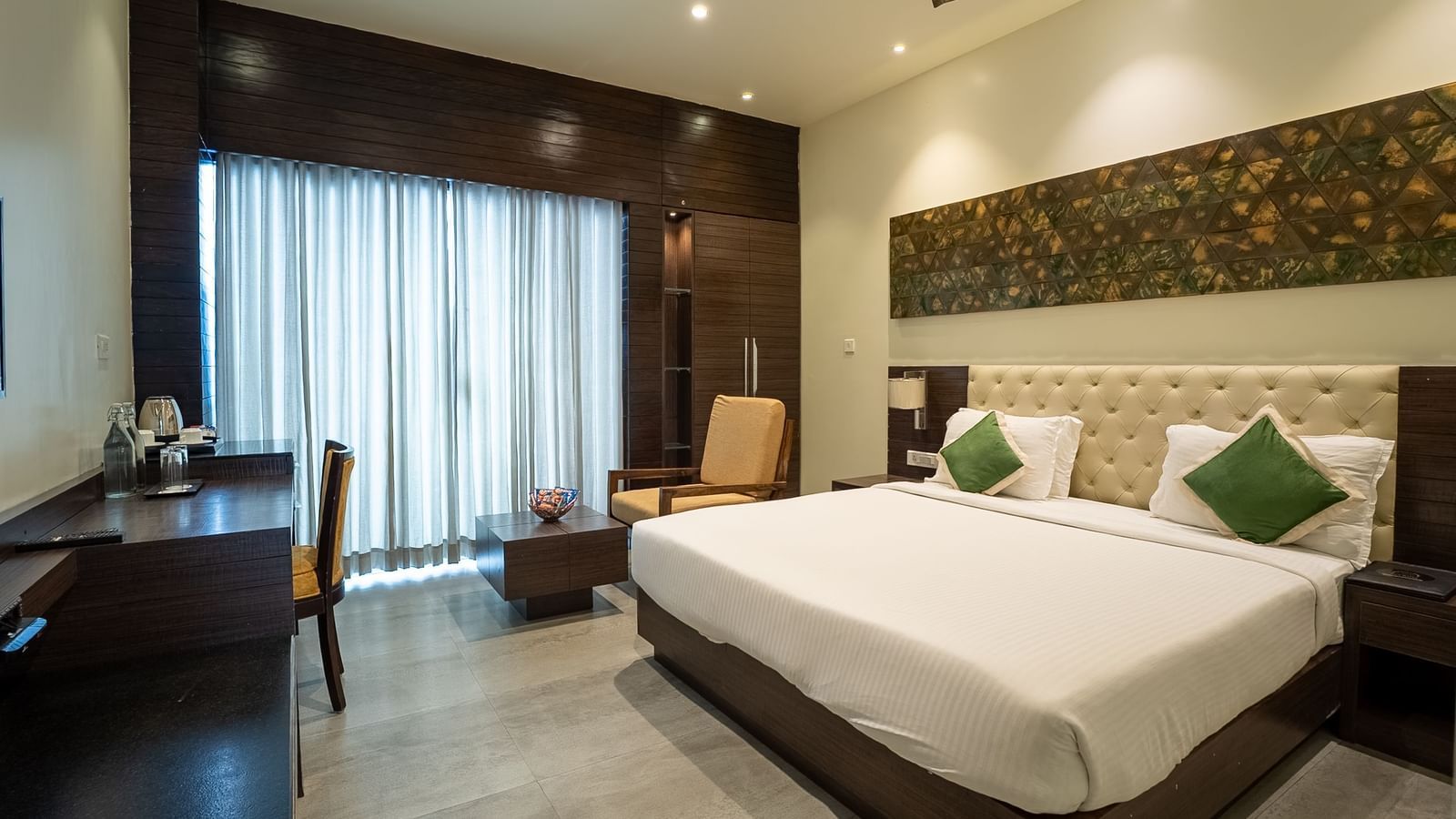 Premium Deluxe Room Views (1)