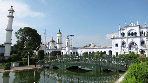 lucknow destination golden tulip hotel near charbagh railway station