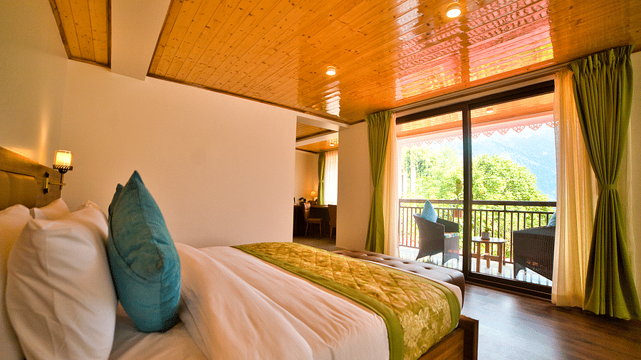 suite view room 4
