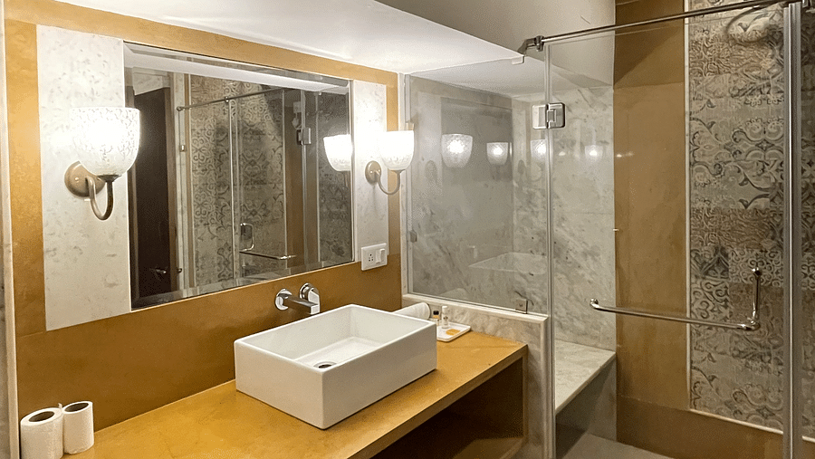 Bathroom of Junior Suite at Suryaa Villa Jaipur