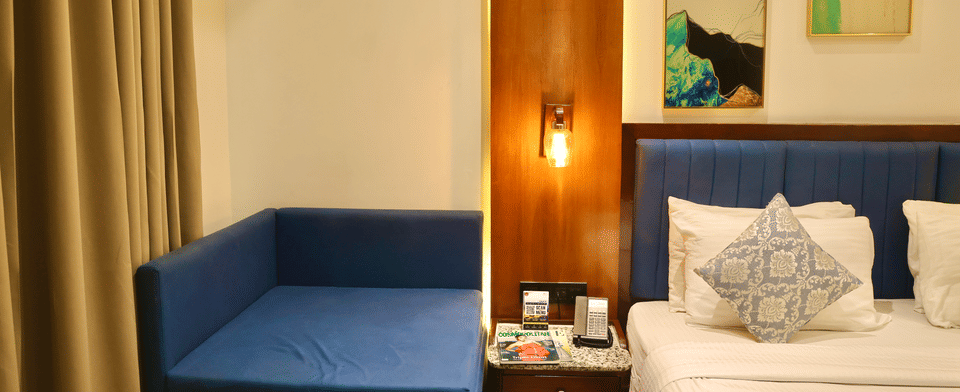 Classic Room, Lounge sofa beside the king bed